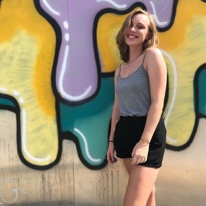 Meet your Posher, Kenna